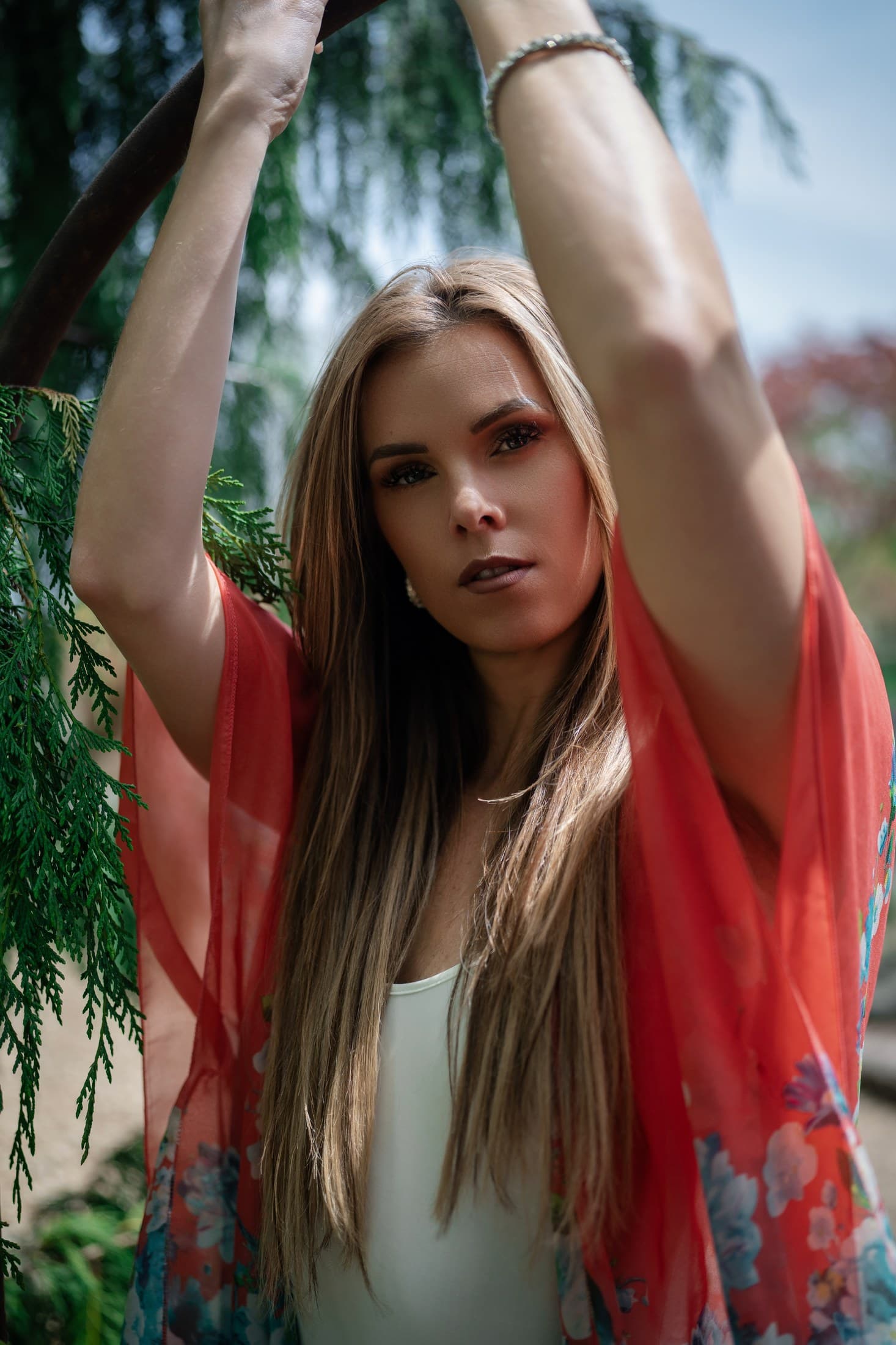 Molly Hagman in a red floral kimono cover-up — Spring shoot by Alexis Pesante 2025